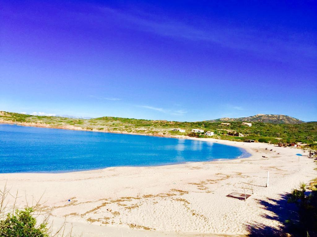 Appartamenti In Villa La Marinedda Isola Rossa Exterior foto